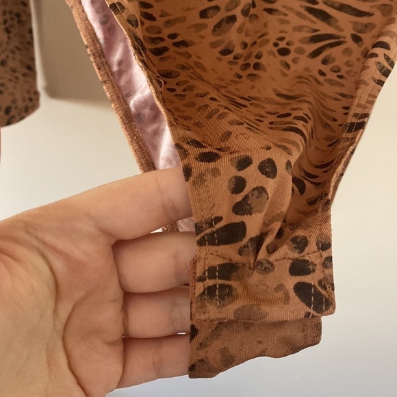 NWT wild fable cheetah print bodysuit - Picture 3 of 4